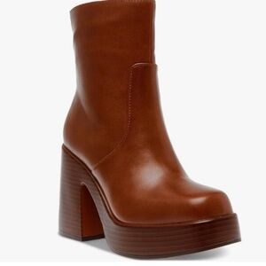 Wild Pair Stella Platforms Mid-Calf Mid-Calf Boots | Size 6 | Cognac Smooth